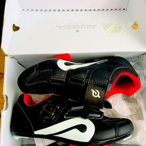 Peloton cycle shoes